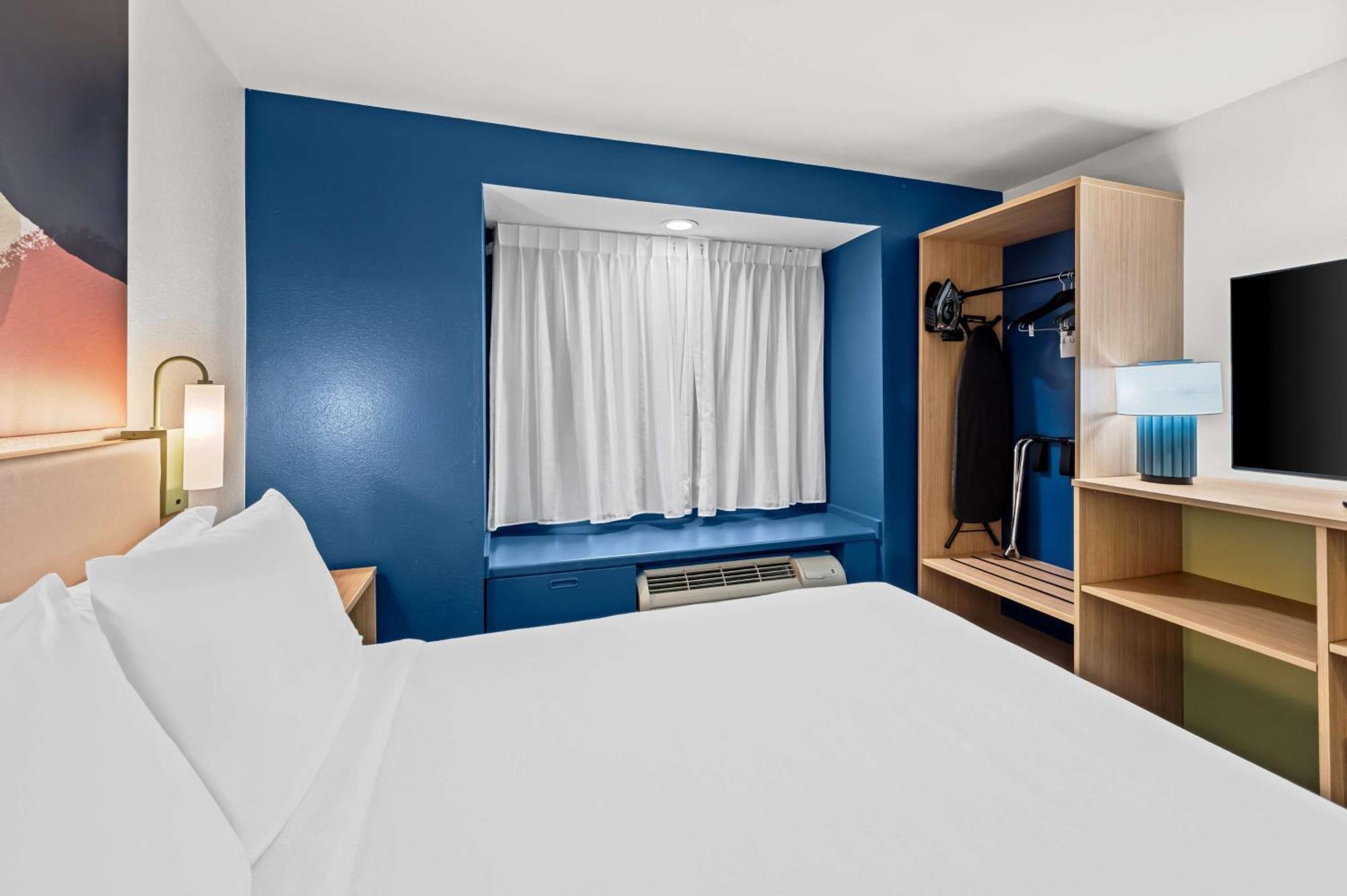 Spark By Hilton Sterling Dulles Airport Exterior foto