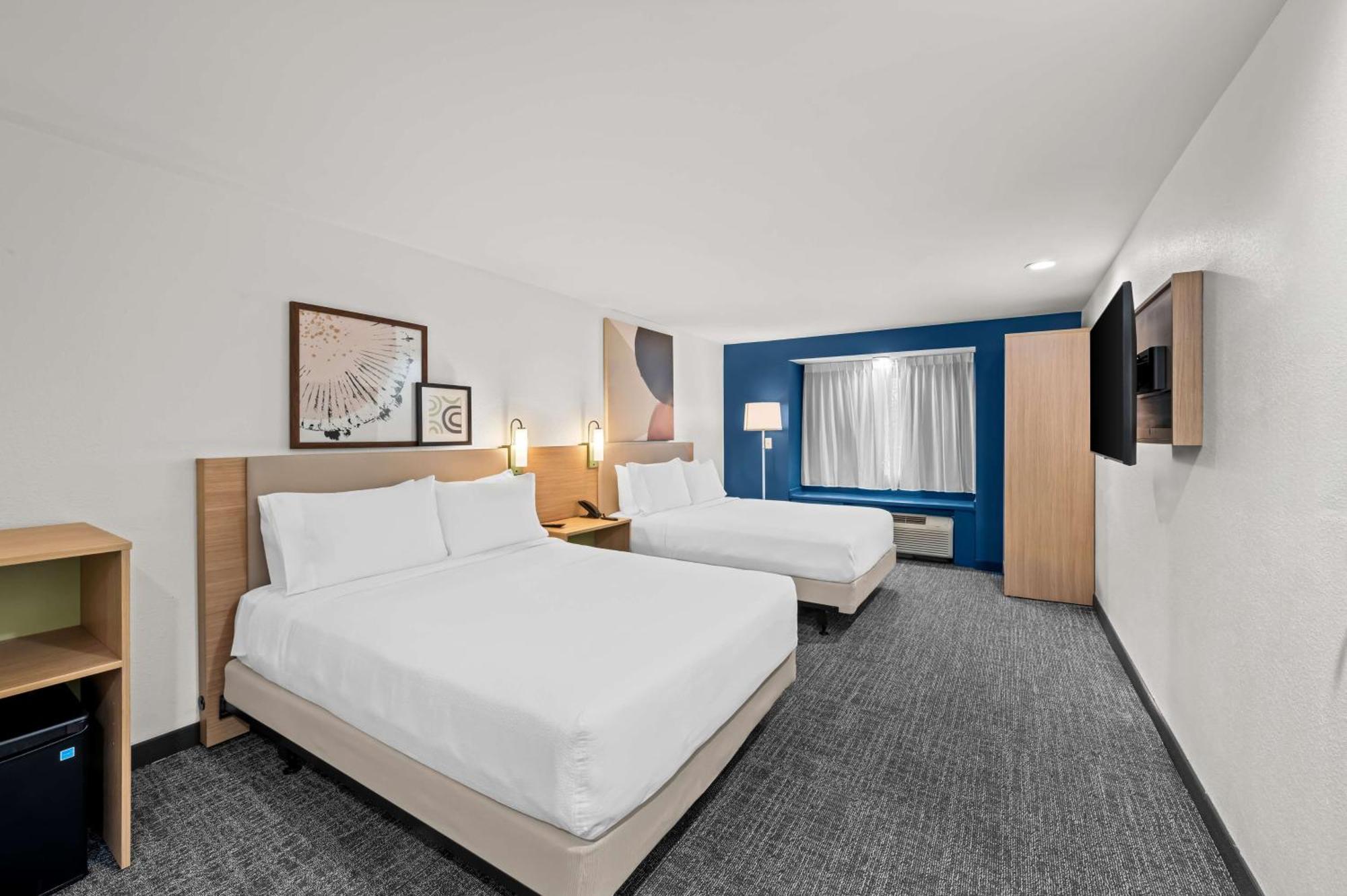 Spark By Hilton Sterling Dulles Airport Exterior foto