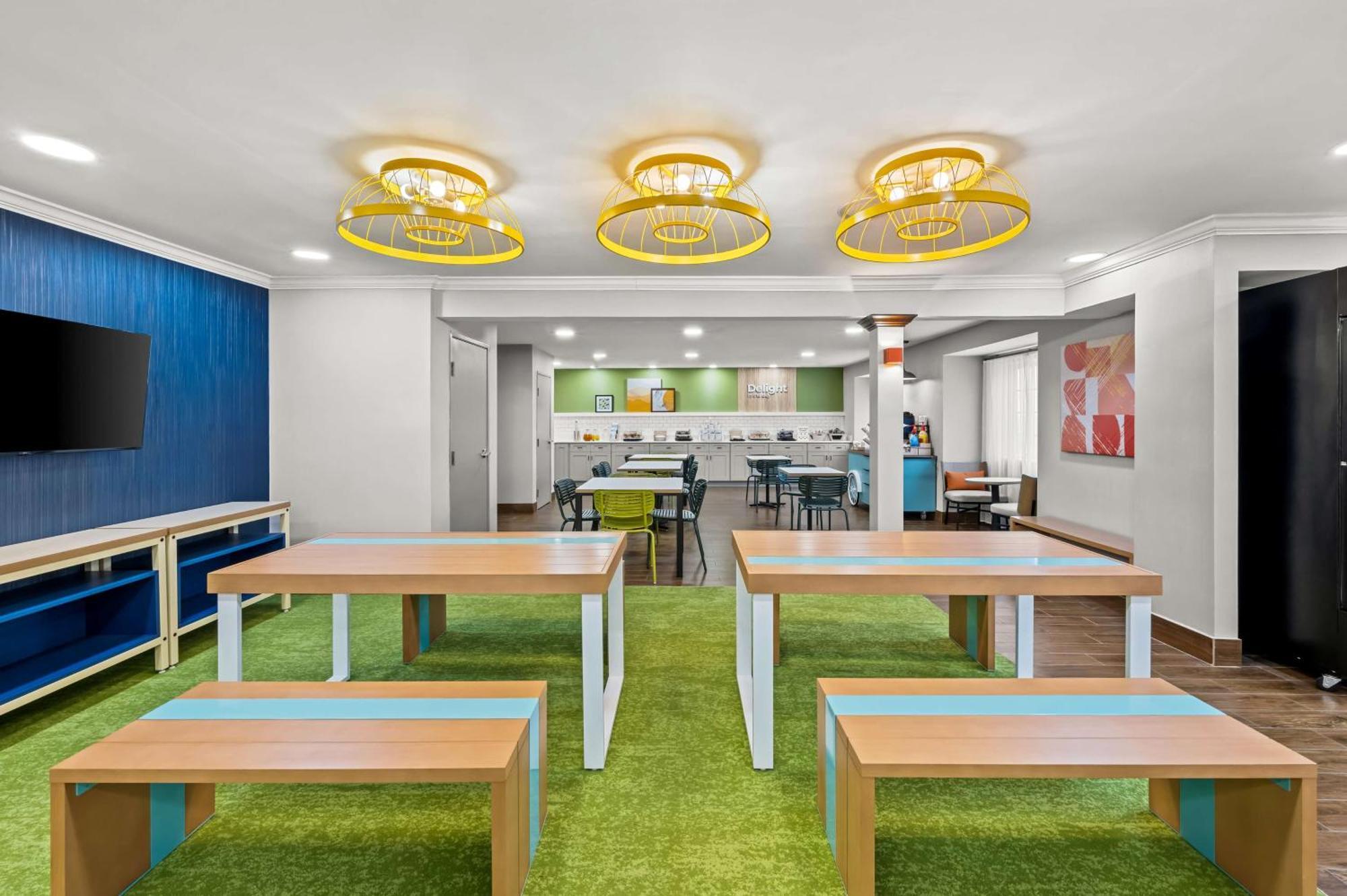 Spark By Hilton Sterling Dulles Airport Exterior foto