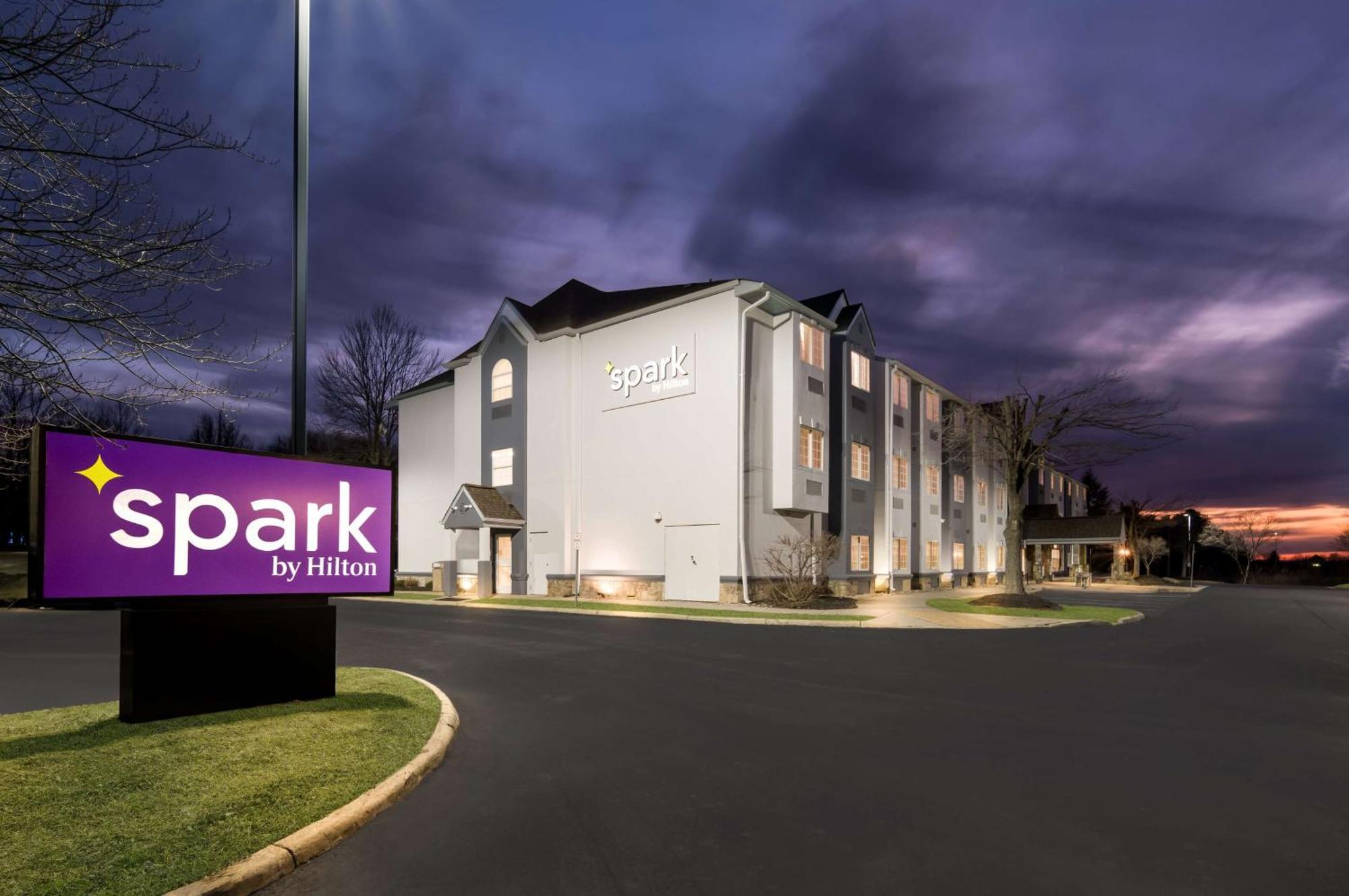 Spark By Hilton Sterling Dulles Airport Exterior foto